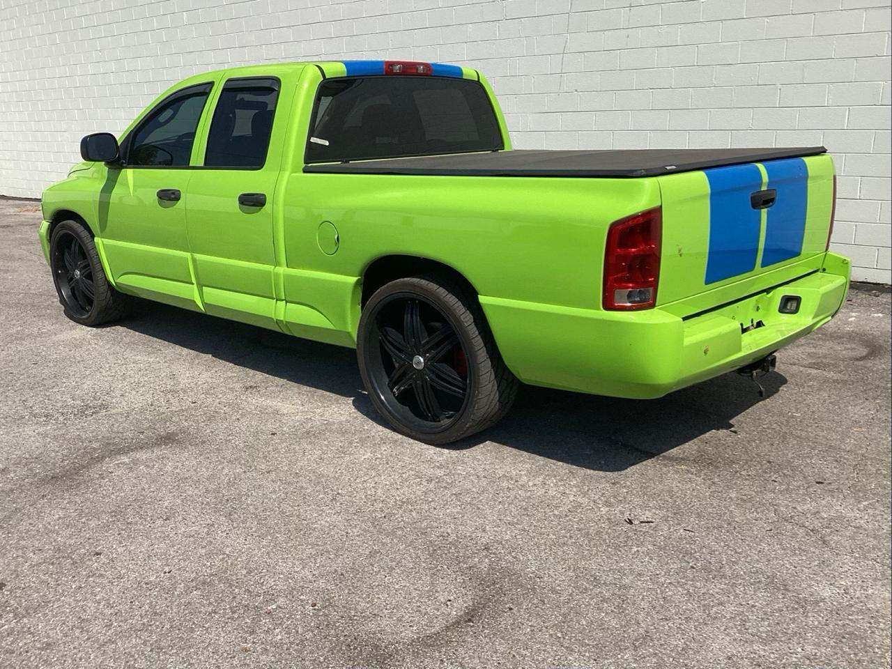 Dodge Ram 1500 4dr Quad Cab 140.5" WB ST 2003