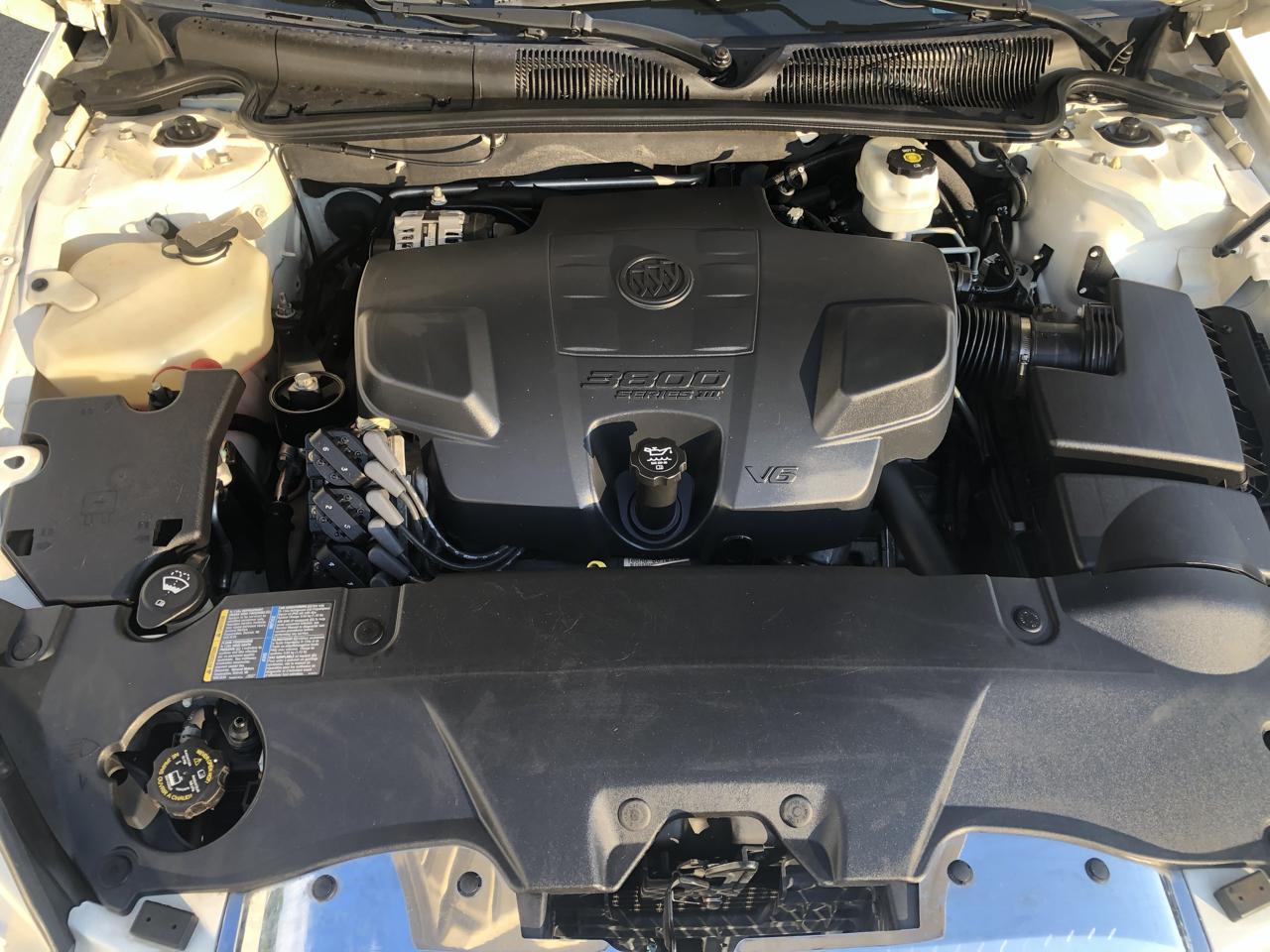 Buick Lucerne 4dr Sdn CX 2006