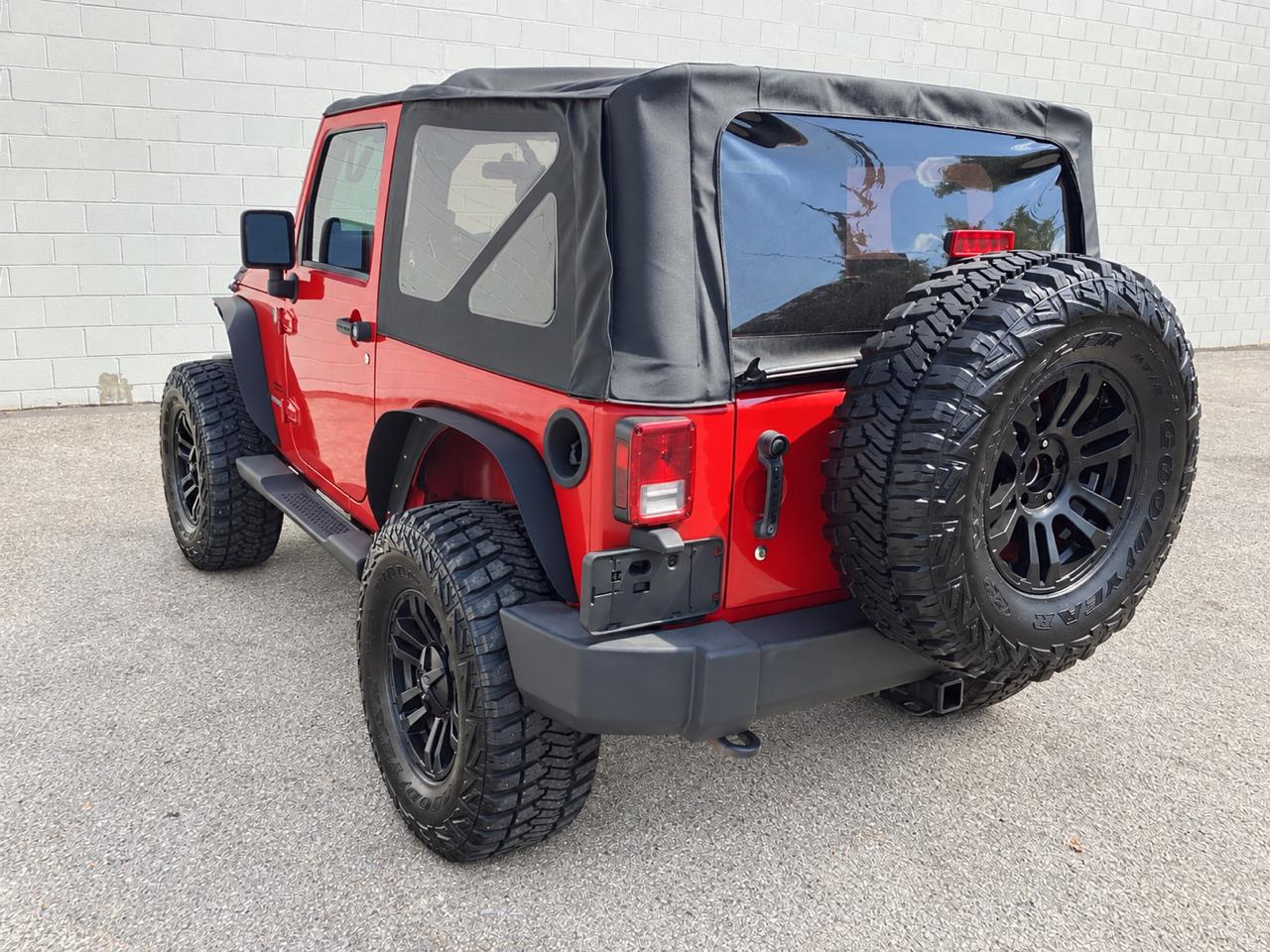 Jeep Wrangler 4WD 2dr Sport 2010