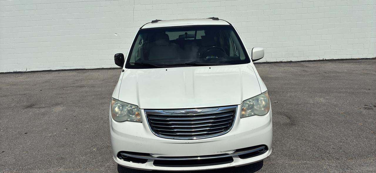 Chrysler Town & Country 4dr Wgn Touring 2011