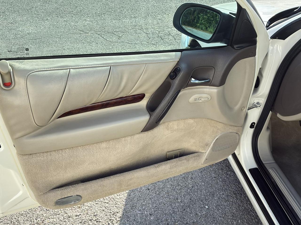 Cadillac Catera 4dr Sdn w/Leather 1998