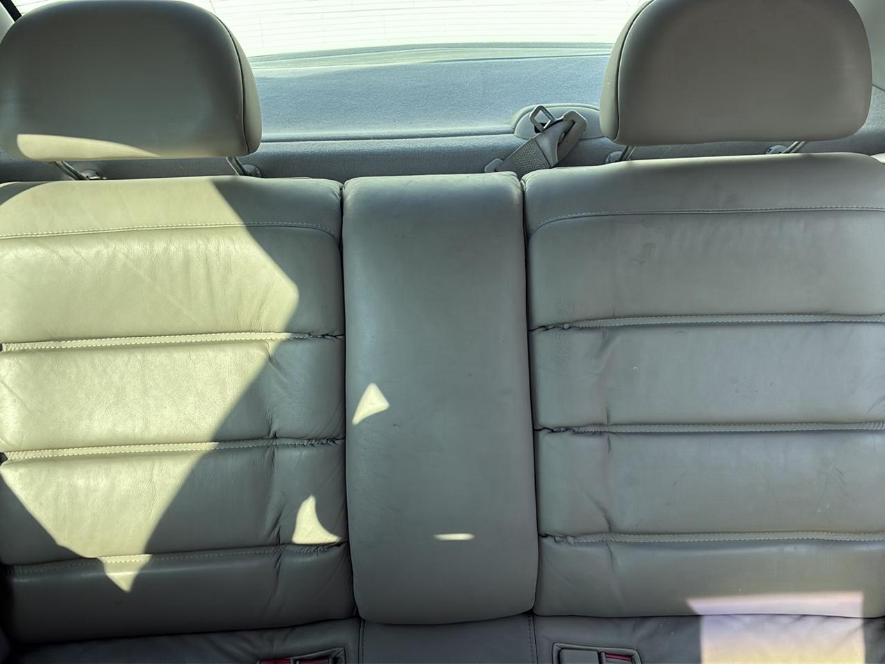 Cadillac Catera 4dr Sdn w/Leather 1998