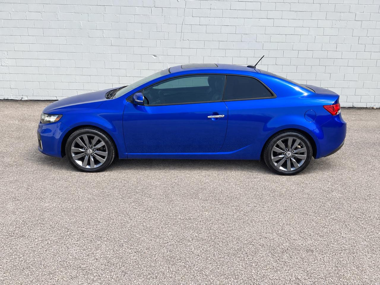 Kia Forte Koup 2dr Cpe Auto SX 2012