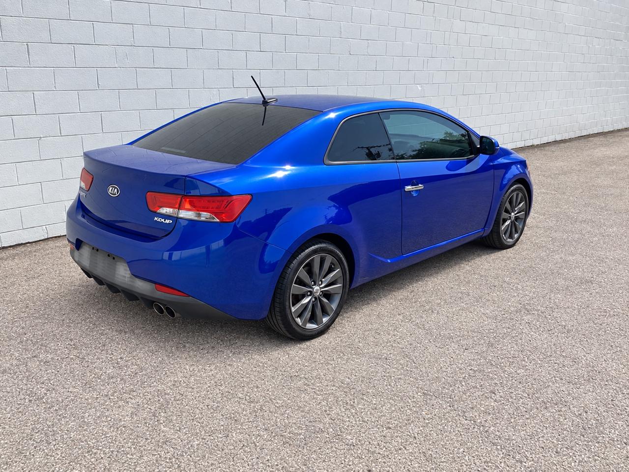 Kia Forte Koup 2dr Cpe Auto SX 2012