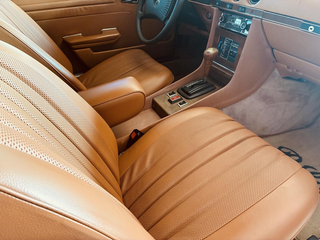 Mercedes-Benz 450 SLC  1979