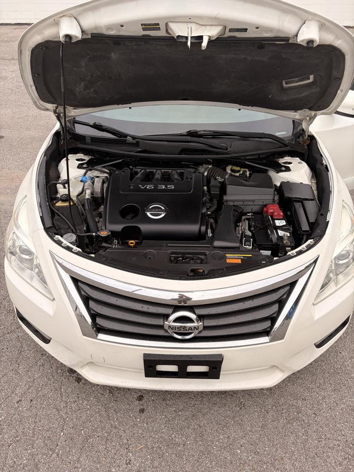 Nissan Altima 4dr Sdn V6 3.5 SL *Ltd Avail* 2015