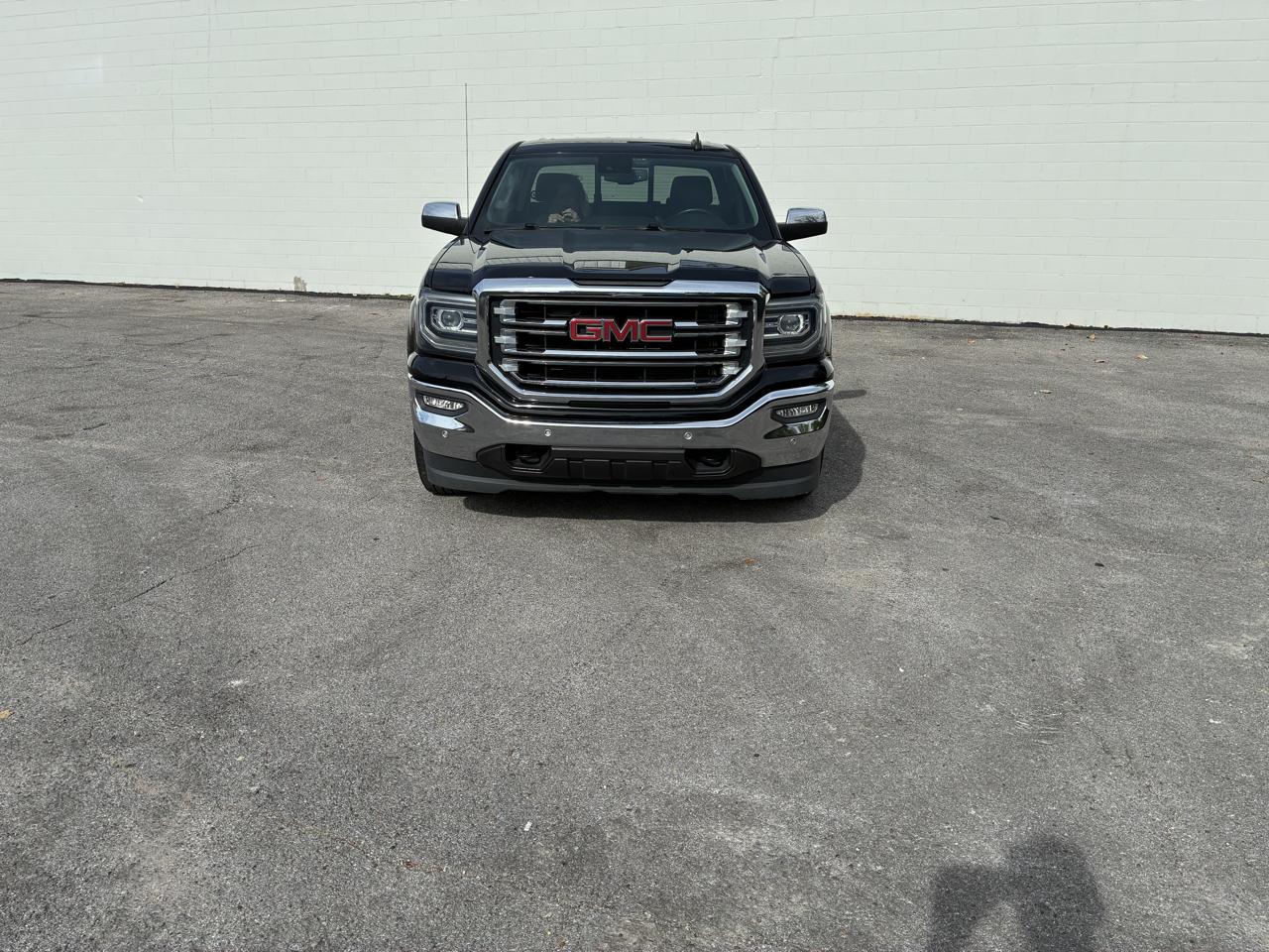 GMC Sierra 1500 4WD Crew Cab 143.5" SLT 2017