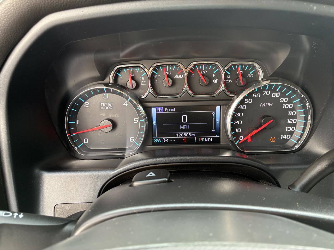 GMC Sierra 1500 4WD Crew Cab 143.5" SLT 2017