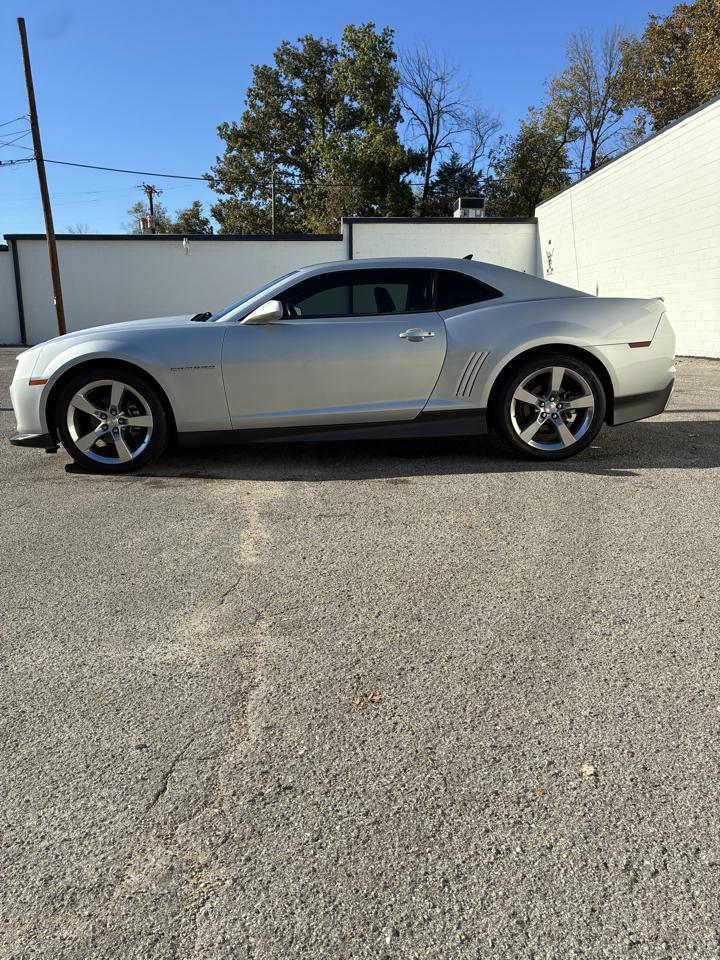 Chevrolet Camaro 2dr Cpe 2LT 2010