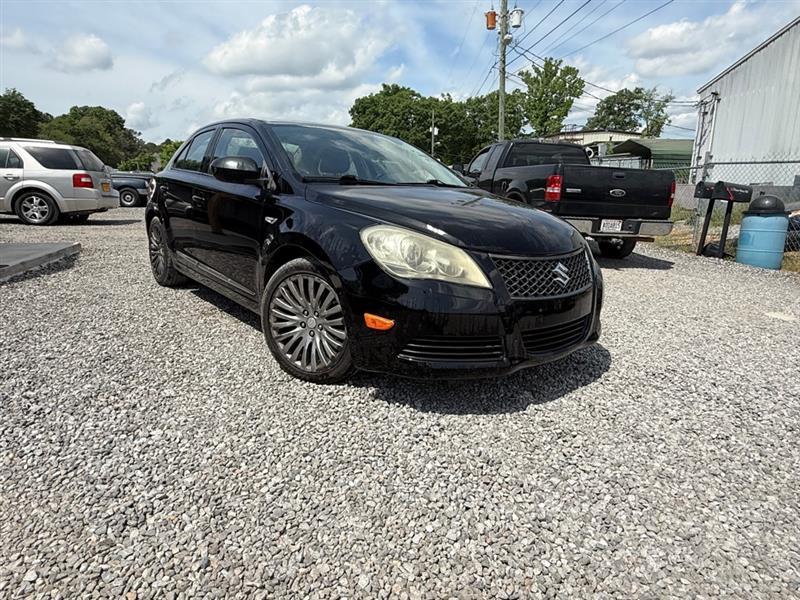 Suzuki Kizashi  2011