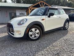2015 MINI Cooper 