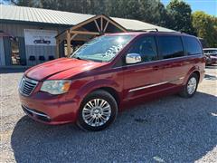 2011 Chrysler Town & Country 