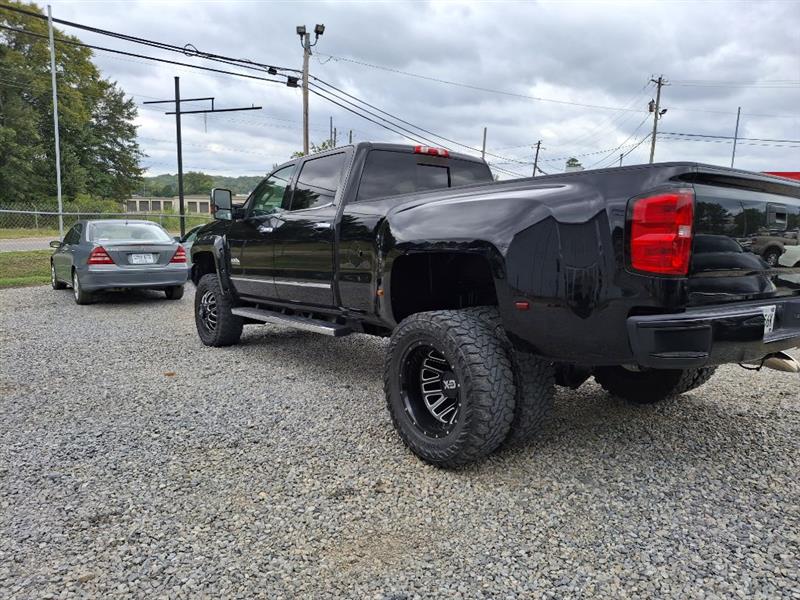 Chevrolet Silverado 3500HD LTZ Crew Cab 4WD 2017