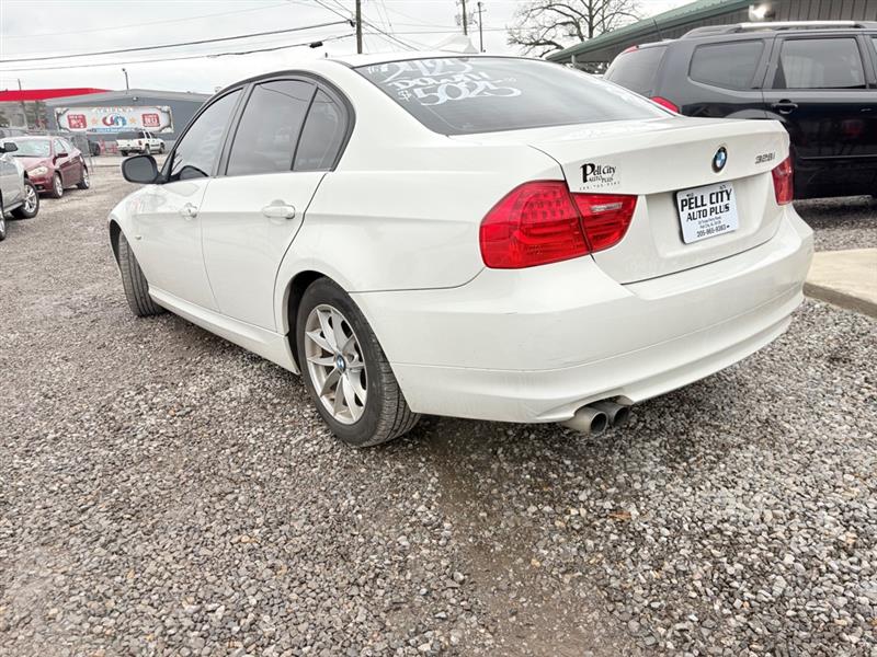 BMW 3-Series 328i SA 2010