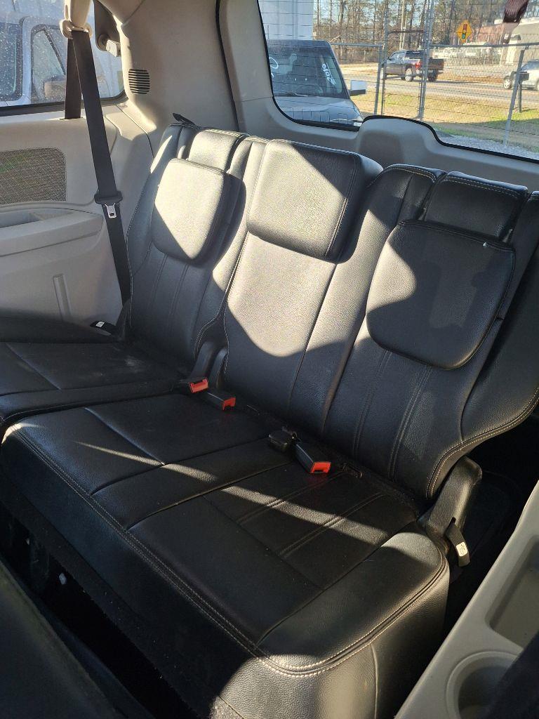 Chrysler Town & Country Touring 2014