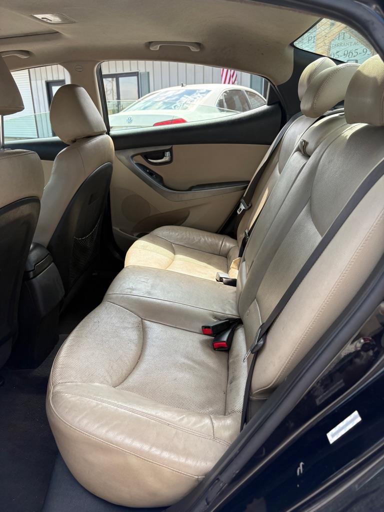 Hyundai Elantra GLS M/T 2014