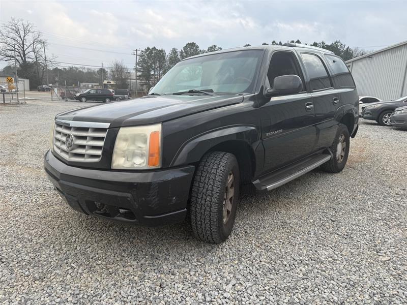2002 Cadillac Escalade Base's photo
