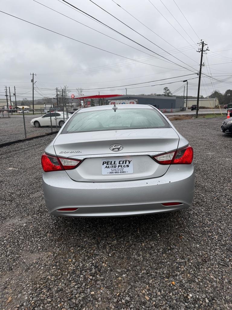 Hyundai Sonata GLS 2013