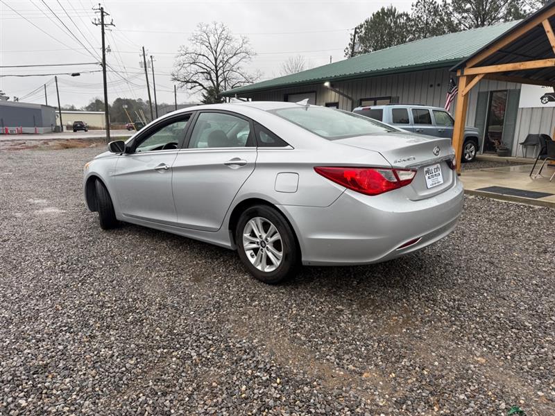 Hyundai Sonata GLS 2013