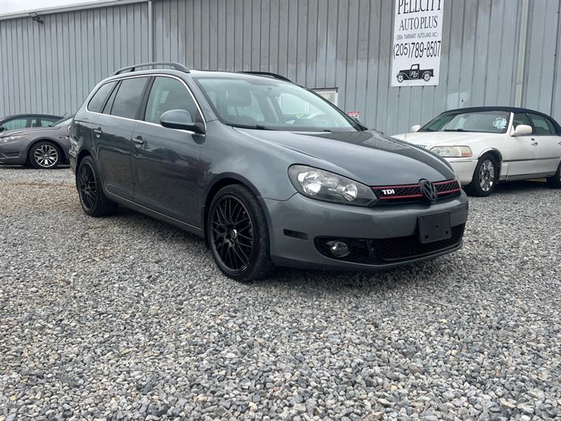 Volkswagen Jetta SportWagen 2.0L TDI 2012