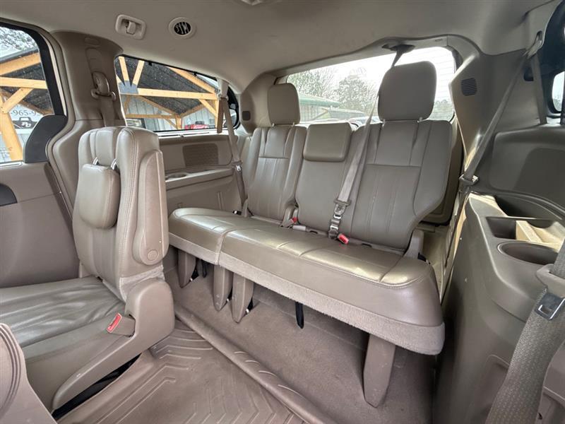 Chrysler Town & Country Touring 2016