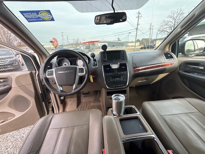 Chrysler Town & Country Touring 2016