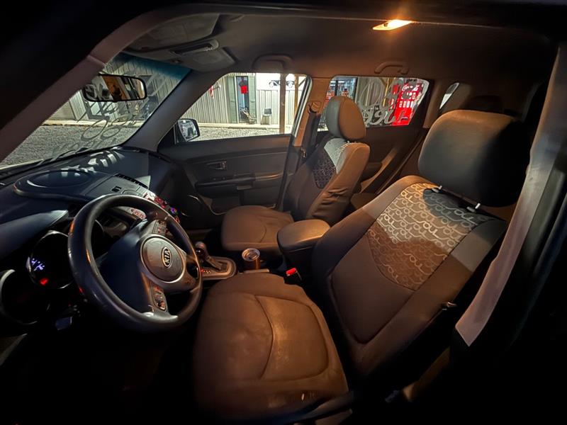 Kia Soul + 2011