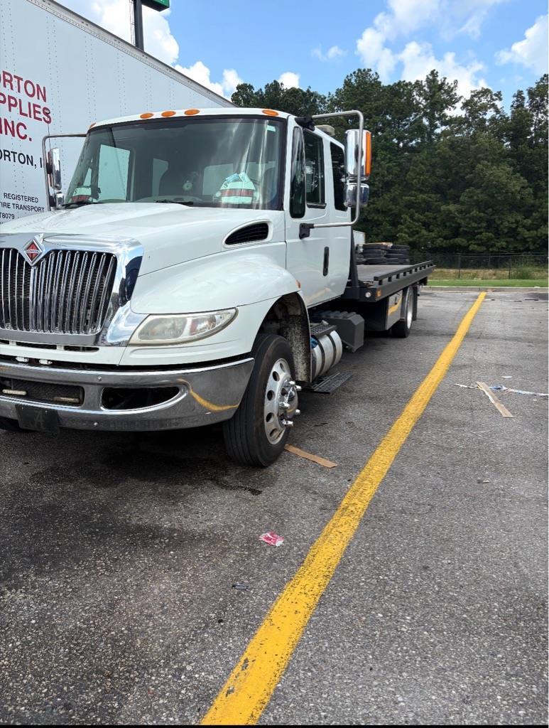 2017 International DuraStar 4300 