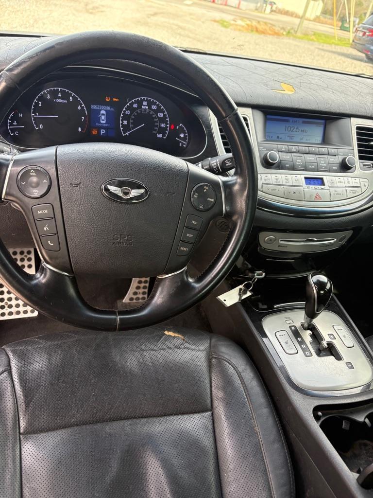 Hyundai Genesis 3.8L 2012