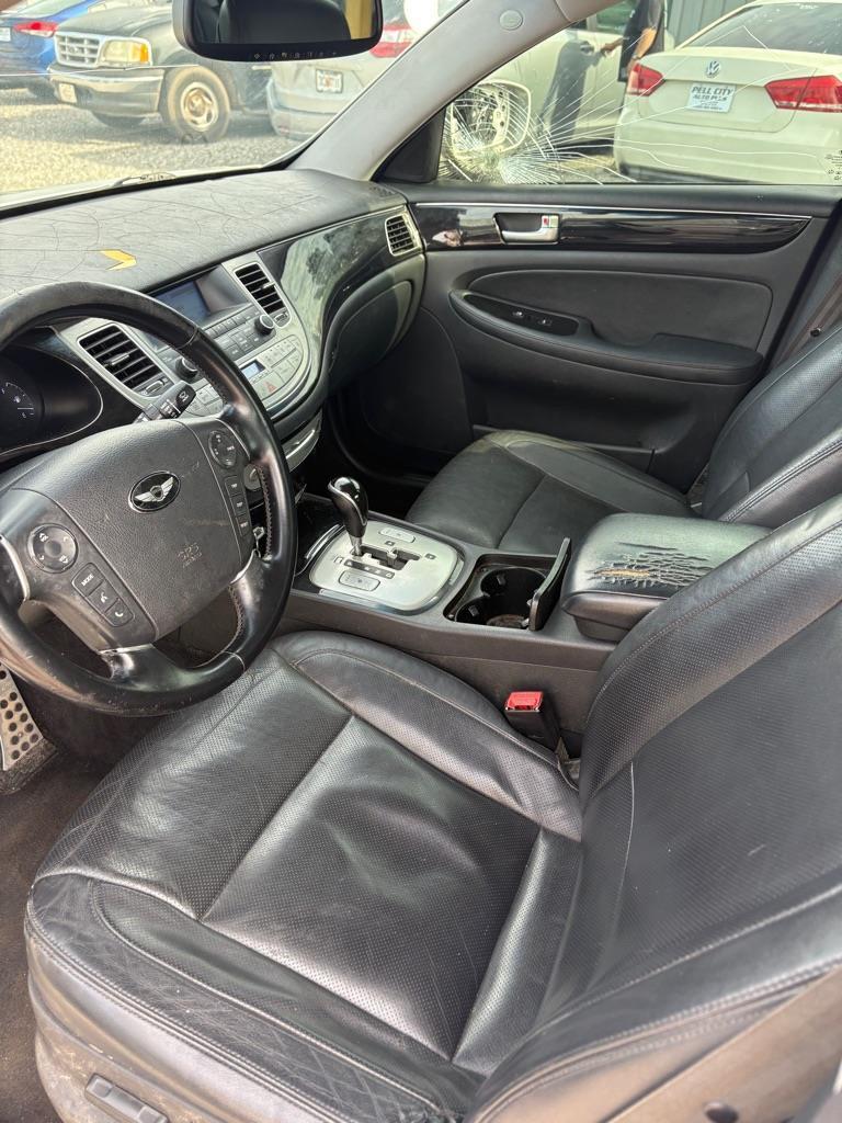 Hyundai Genesis 3.8L 2012