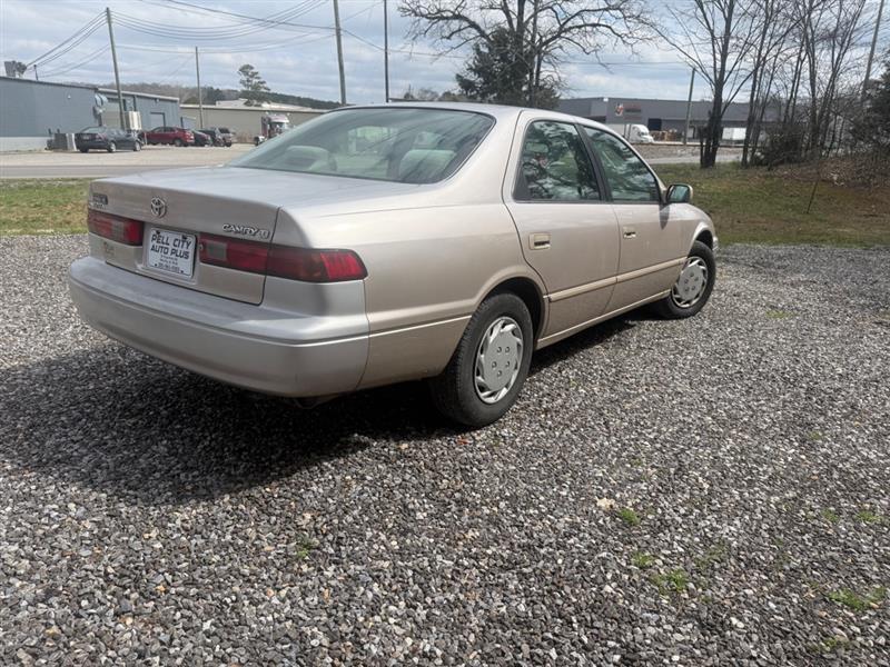 Toyota Camry CE 1999