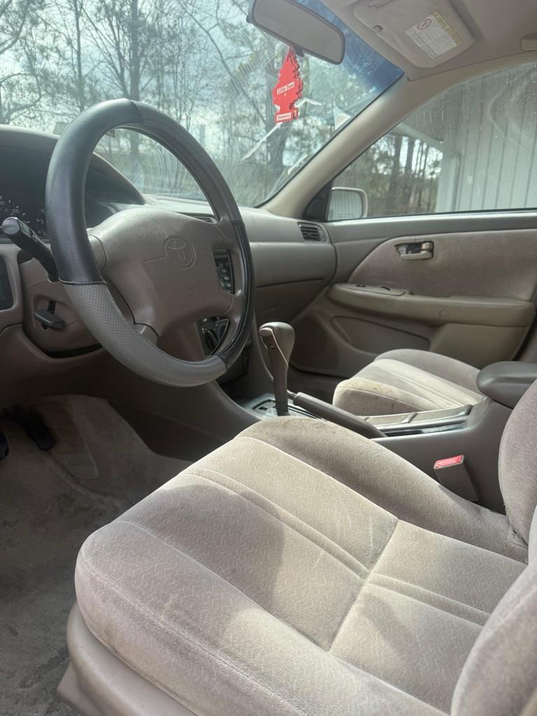 Toyota Camry CE 1999