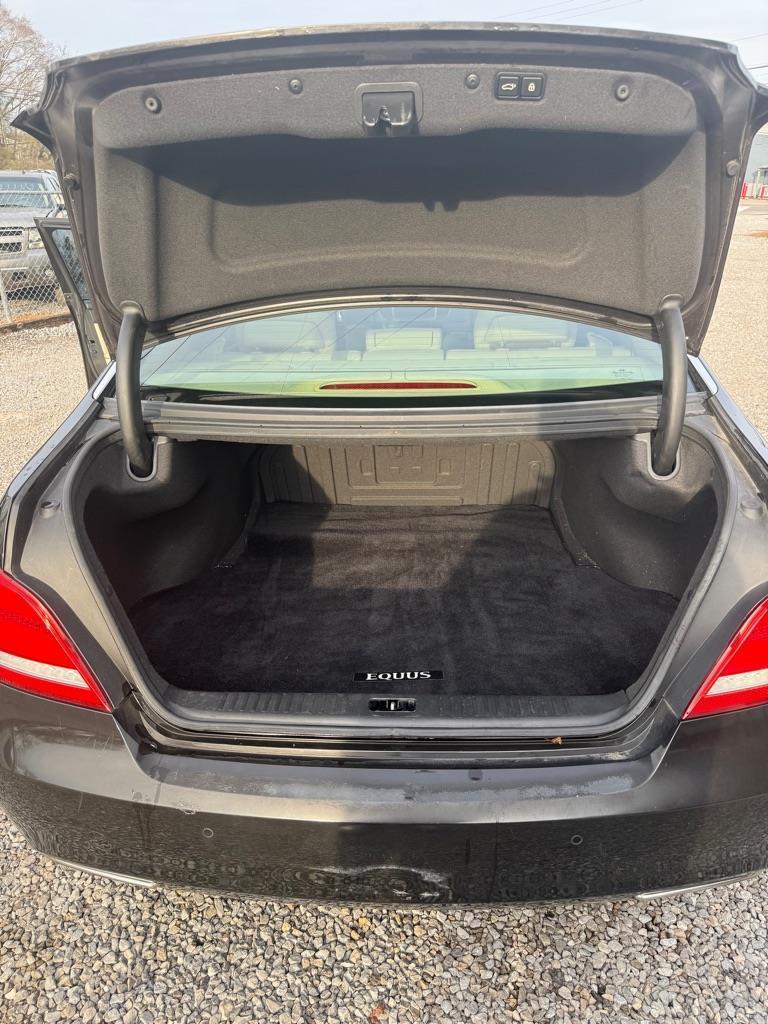 Hyundai Equus Signature 2014