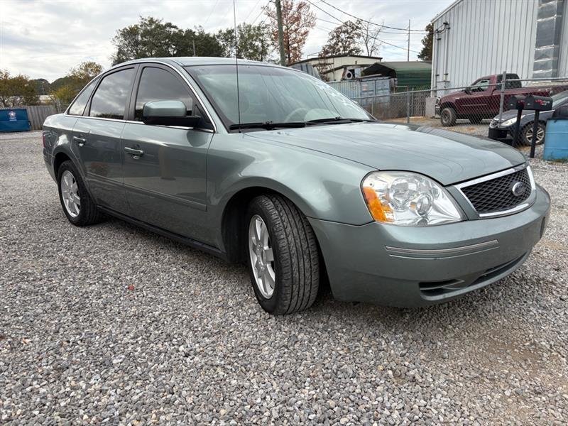 Ford Five Hundred SE 2006