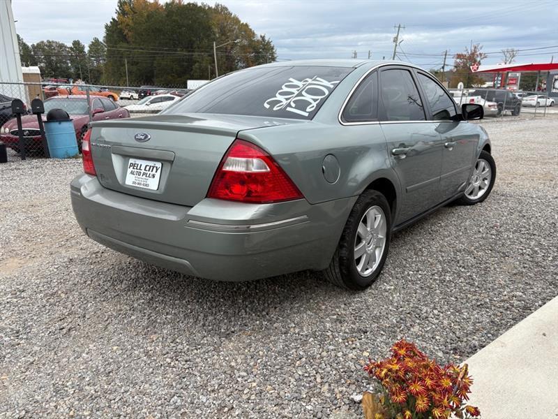 Ford Five Hundred SE 2006