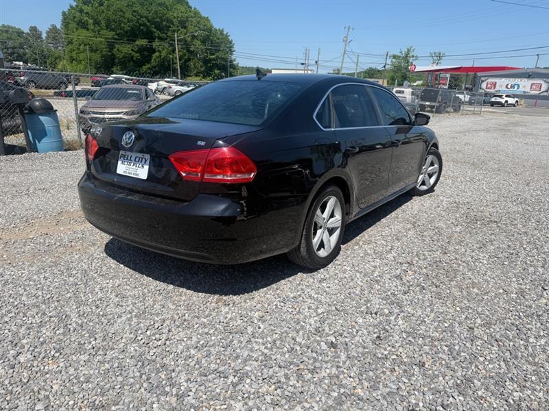 Volkswagen Passat 2.5L SE MT 2013
