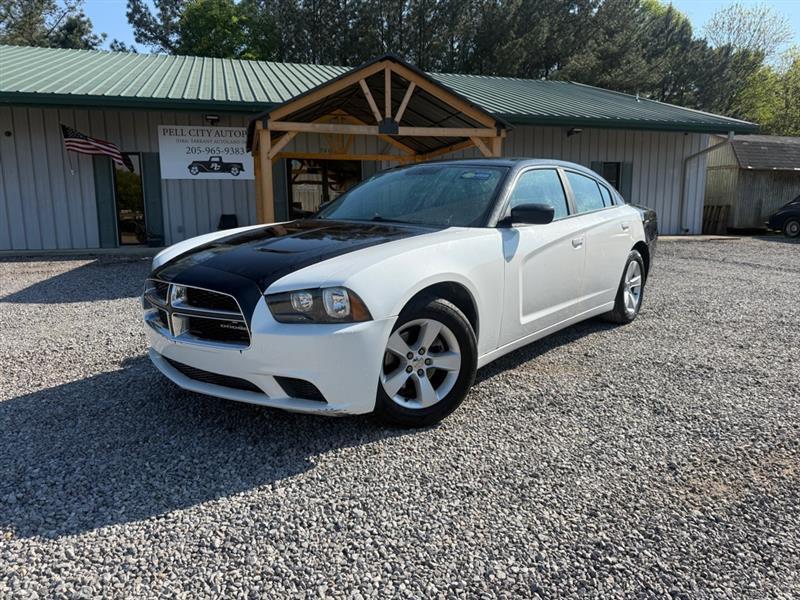 Dodge Charger SE 2011