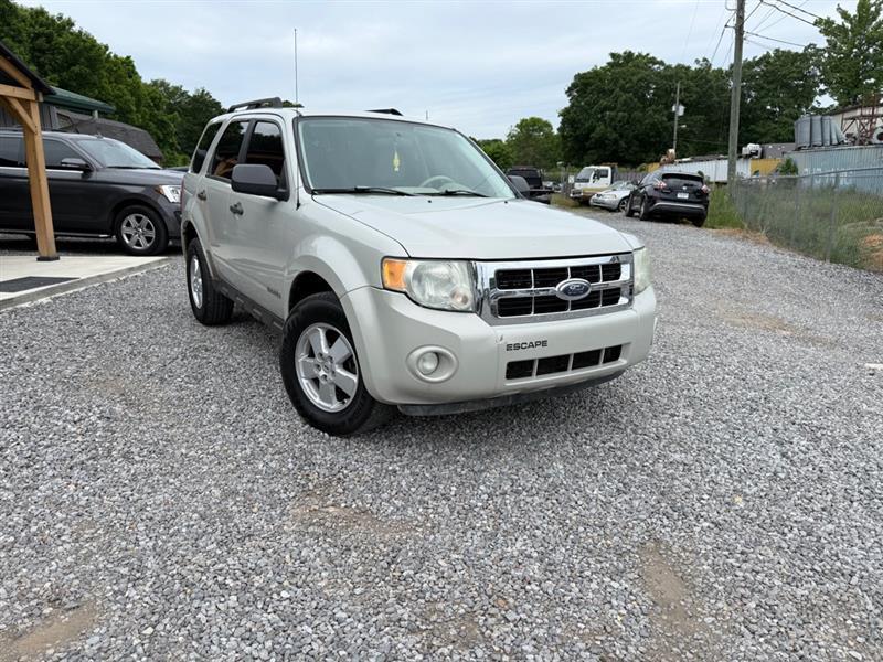 Ford Escape XLT 2WD I4 2008