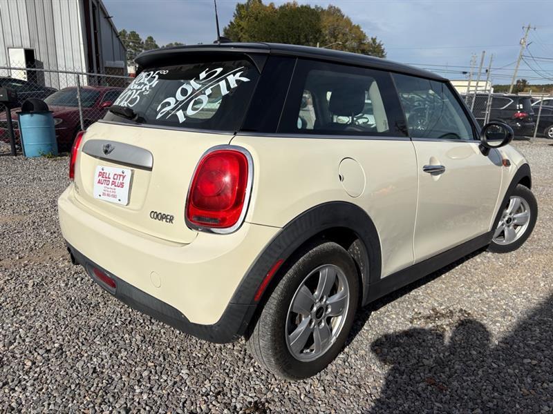 MINI Cooper Base 2015