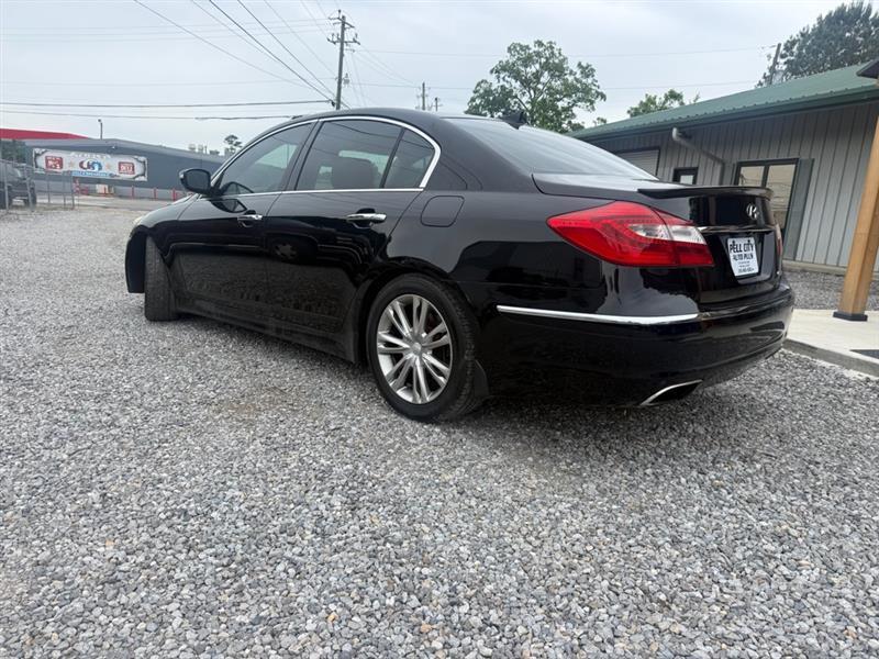 Hyundai Genesis 3.8L 2013