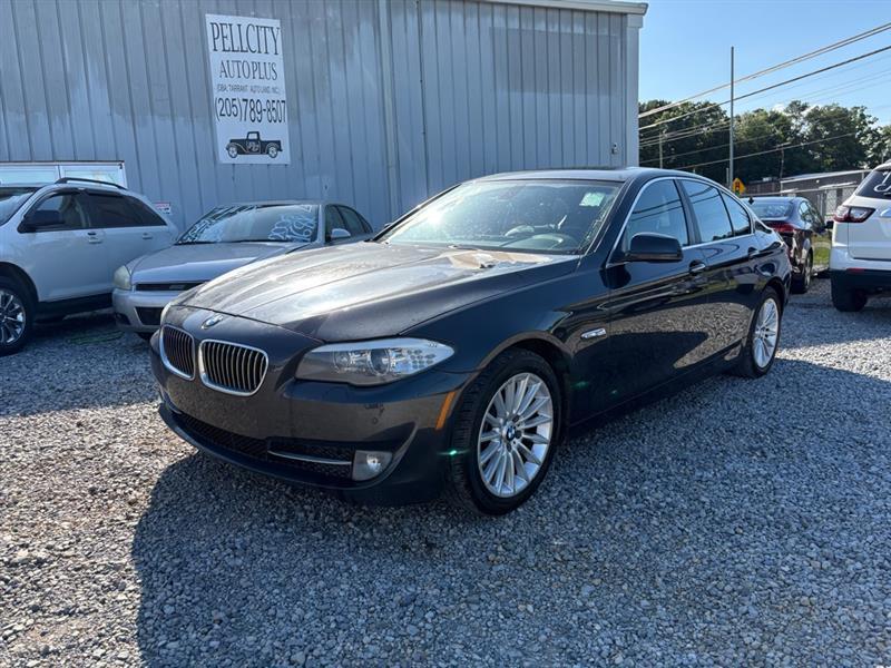 BMW 5-Series 535i 2011