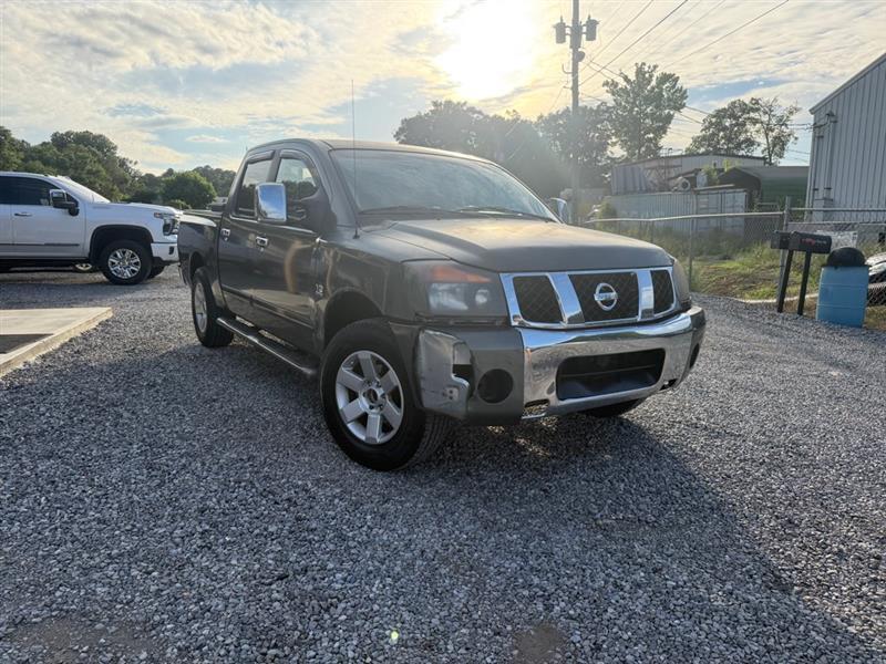 Nissan Titan XE Crew Cab 2WD 2004