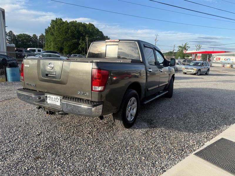 Nissan Titan XE Crew Cab 2WD 2004