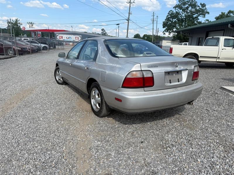 Honda Accord Special Edition Sedan 1997