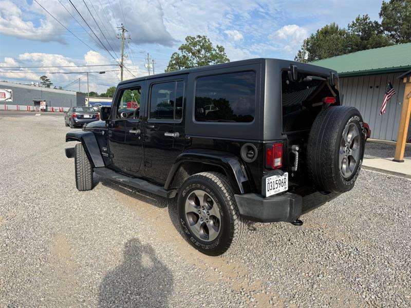 Jeep Wrangler Unlimited Sahara 4WD 2017