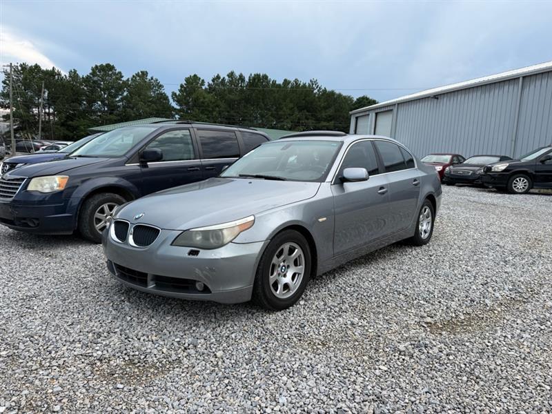 2004 BMW 5-Series 525i