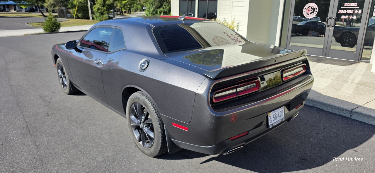 Dodge Challenger SXT AWD 2022