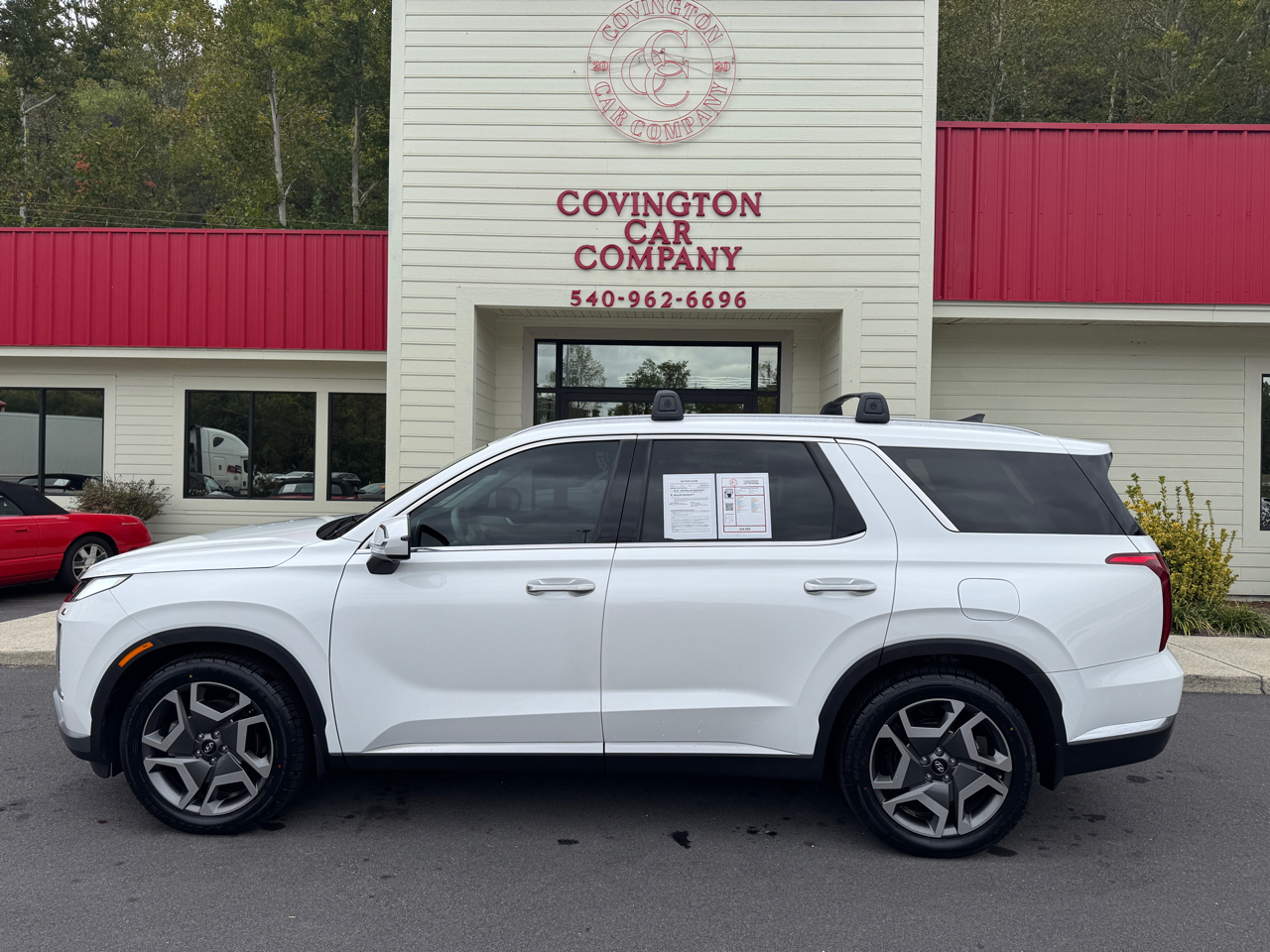 2023 Hyundai Palisade Limited photo 2