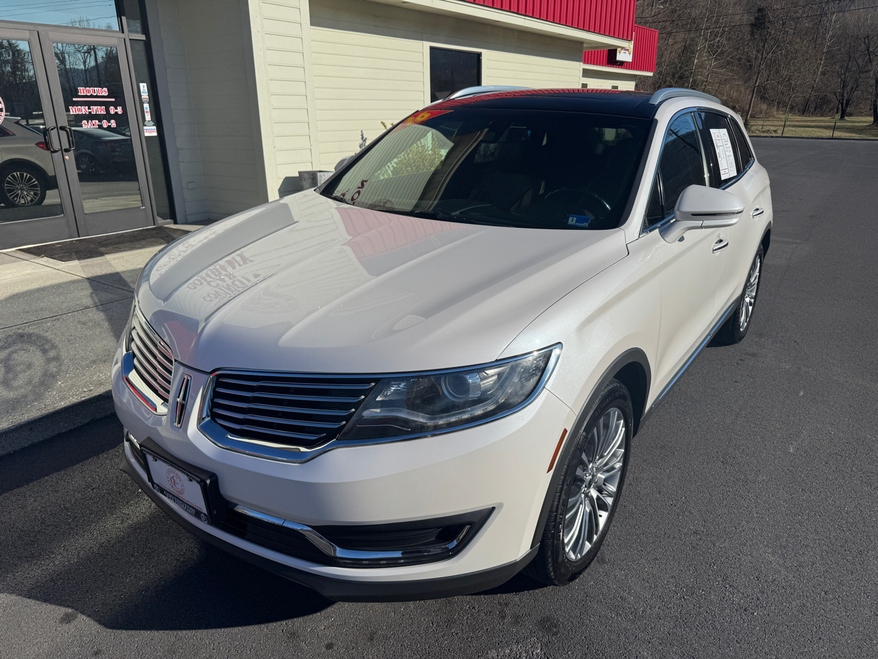 2016 Lincoln MKX Reserve's photo