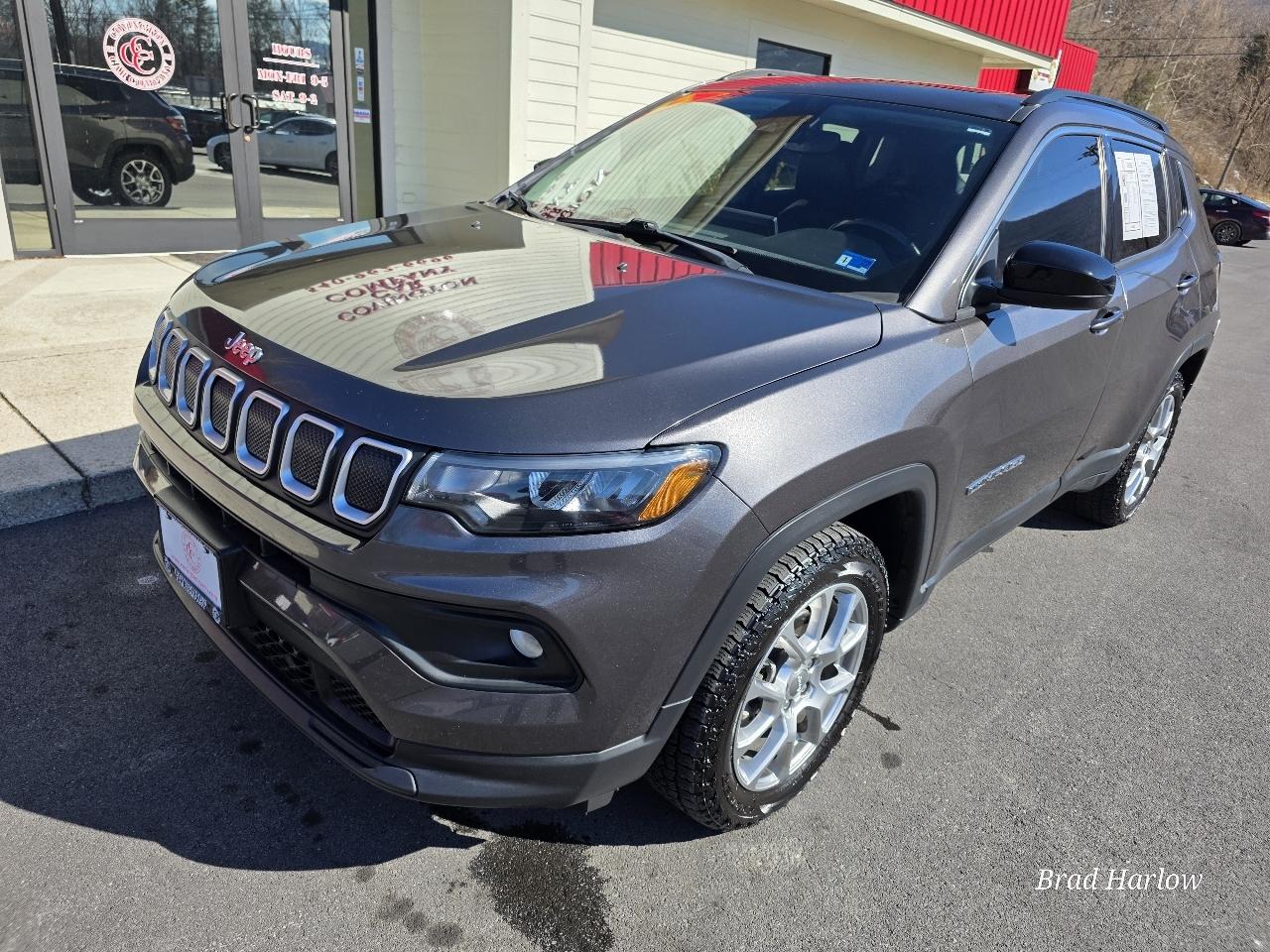 2022 Jeep Compass Altitude 4WD